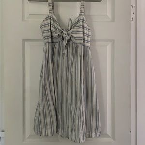 Super cute summer dress!